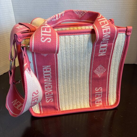 Steven Madden Pink & White Woven Crossbody Bag With Adj Strap & Interior Pockets - Picture 13 of 15